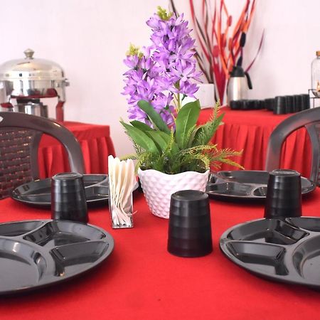 Star Residency Hotell Tiruchirappalli Exteriör bild