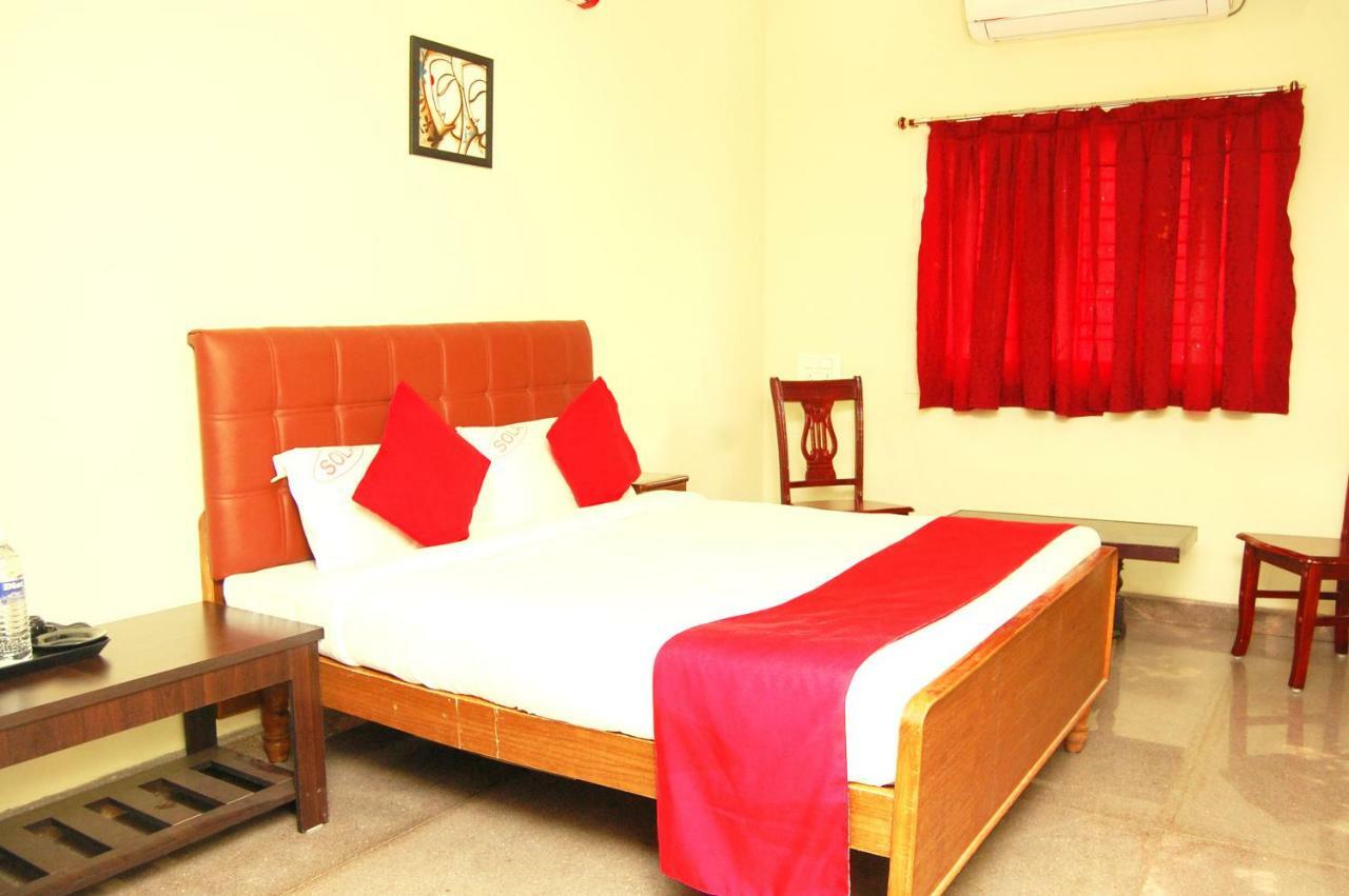 Star Residency Hotell Tiruchirappalli Exteriör bild