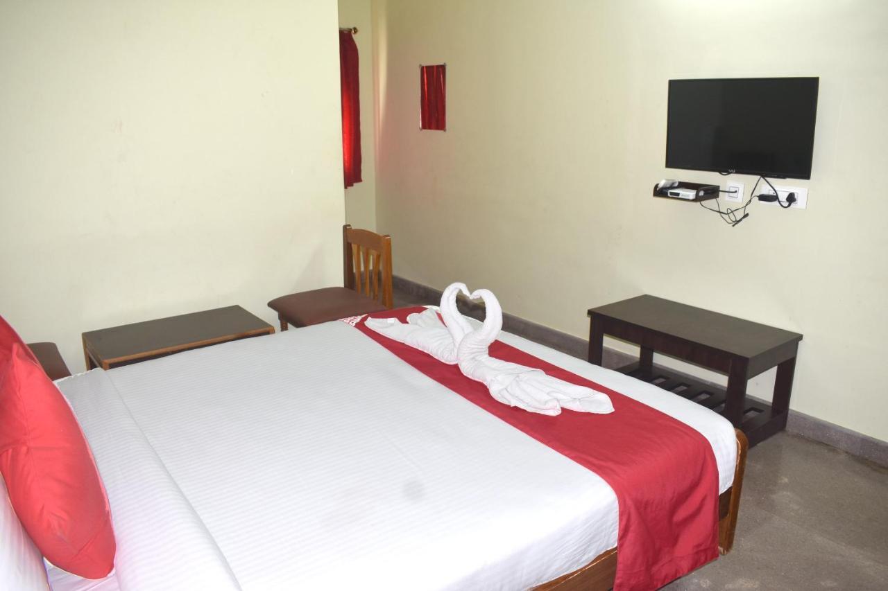 Star Residency Hotell Tiruchirappalli Exteriör bild